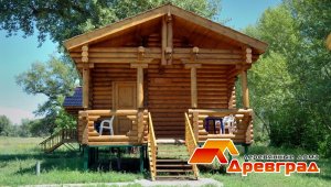 Построенные на базе отдыха домики для туристов